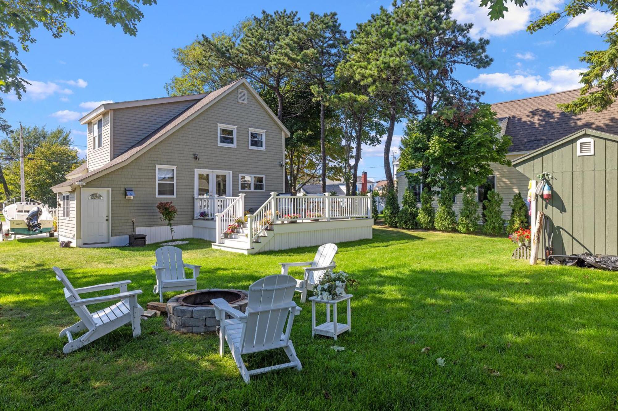 Pine Point Beach House With Deck, Fire Pit & Porch Скарбъро Екстериор снимка